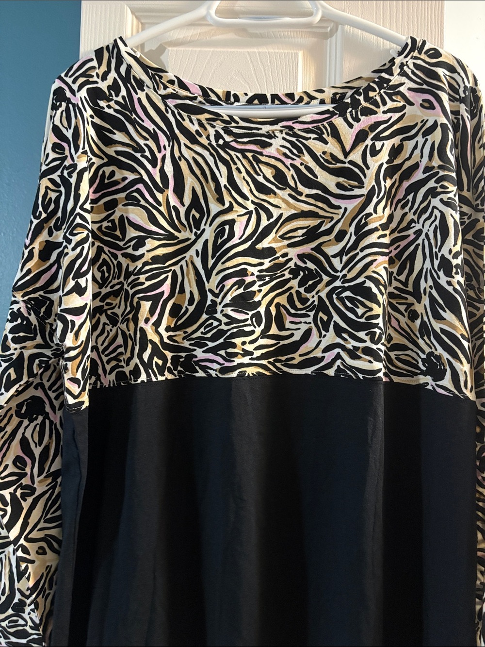 NWOT Lily Pulitzer Finn Top Animal Print